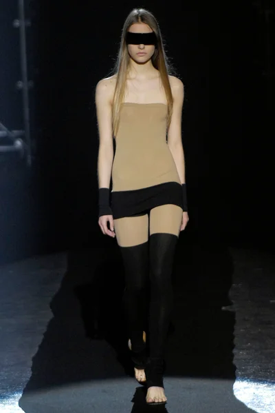 Look 2